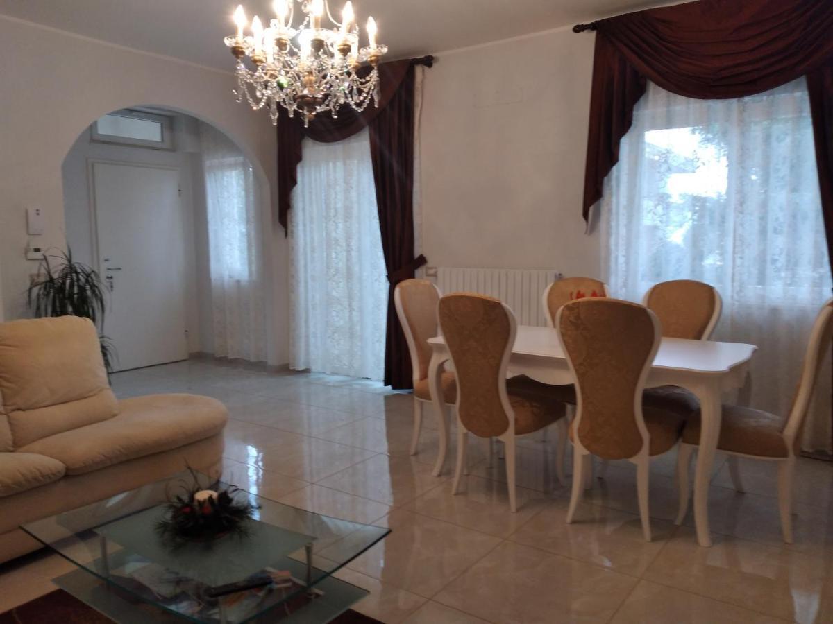 Hotel Casa Di Tina à Castellana Grotte Extérieur photo