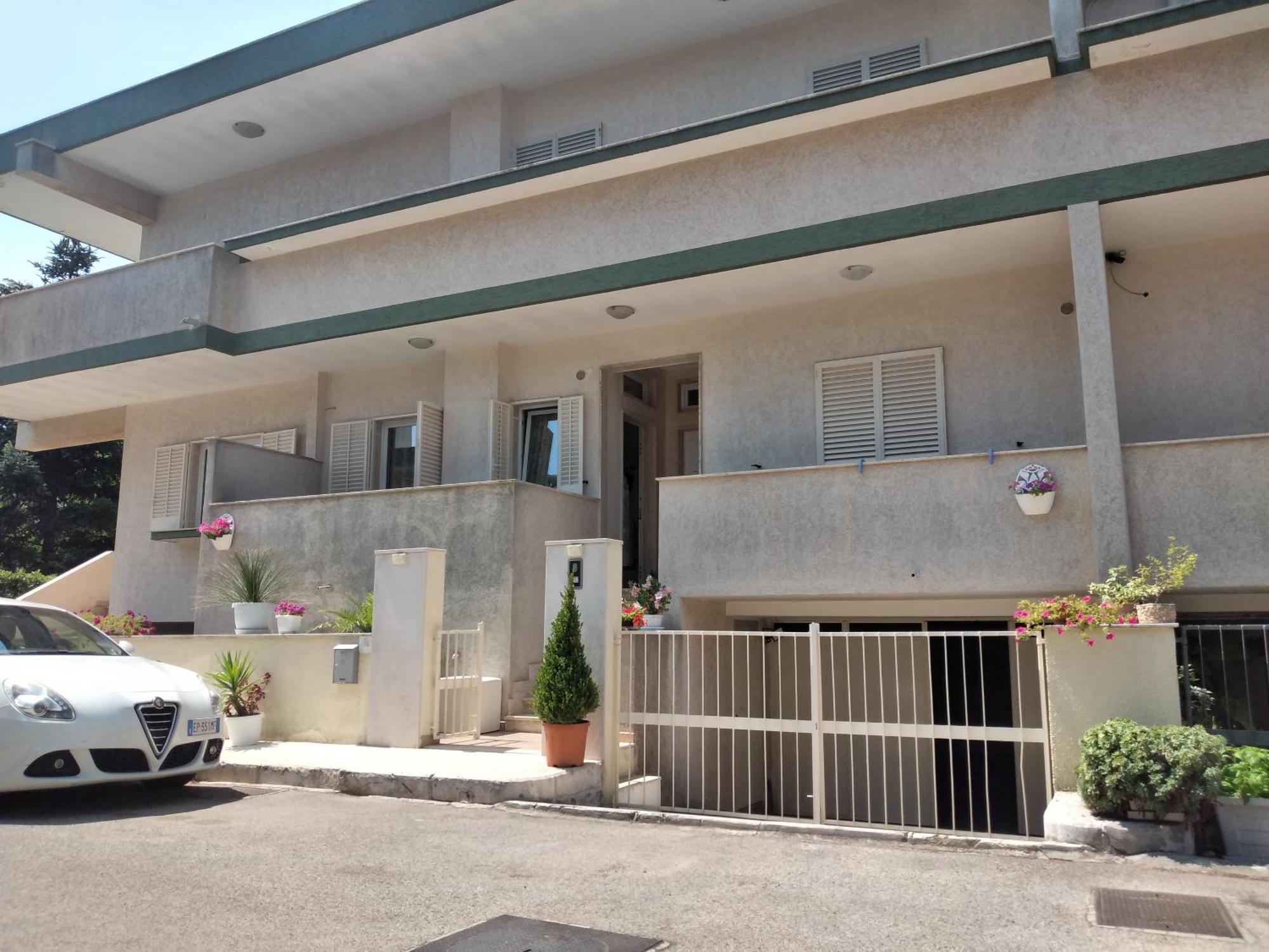 Hotel Casa Di Tina à Castellana Grotte Extérieur photo
